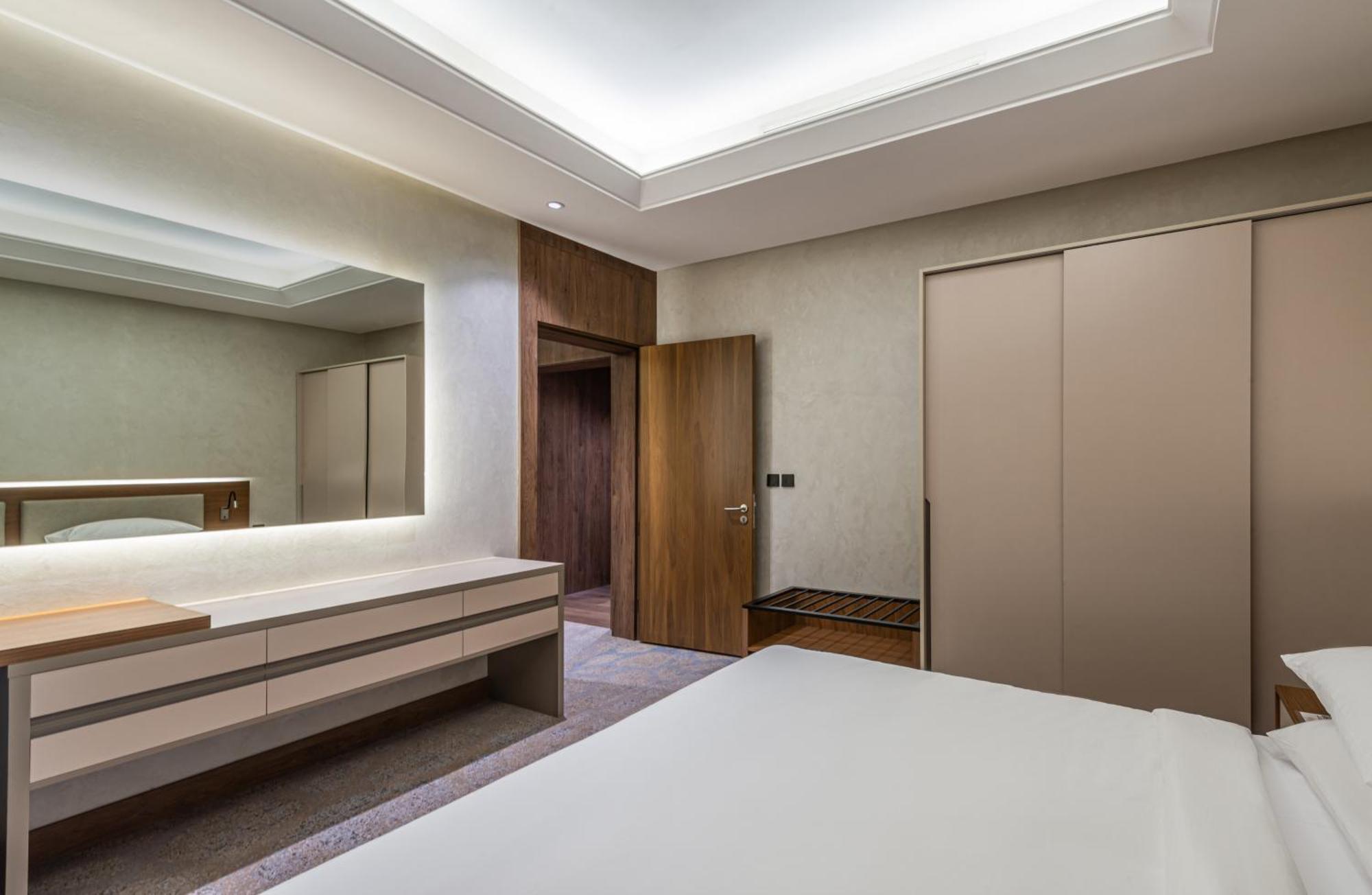 Voyage Hotel & Suites Эр-Рияд Экстерьер фото