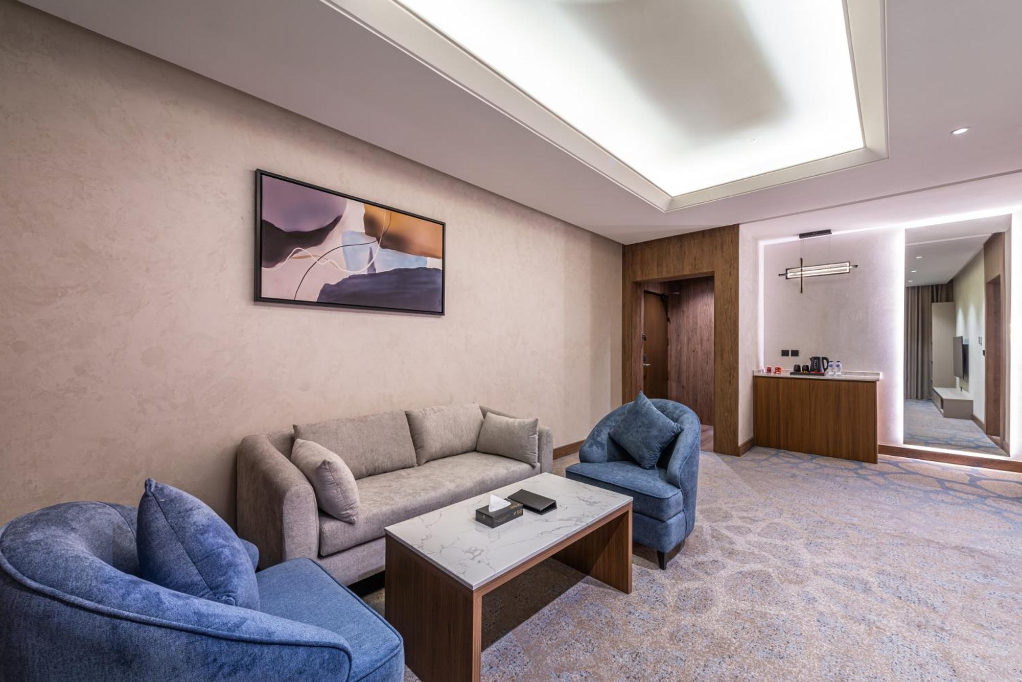 Voyage Hotel & Suites Эр-Рияд Экстерьер фото