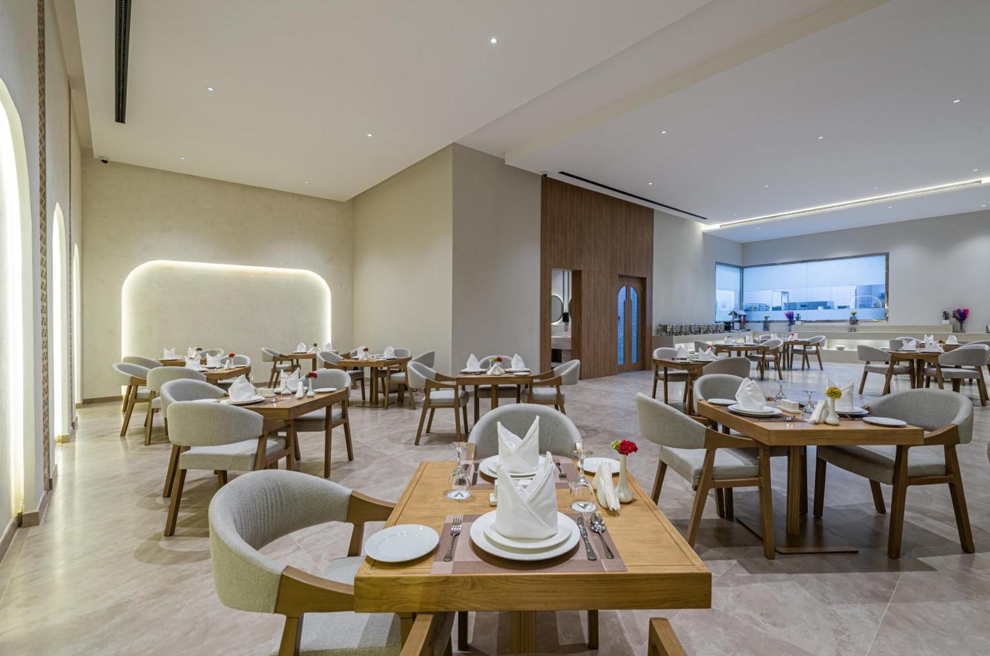 Voyage Hotel & Suites Эр-Рияд Экстерьер фото