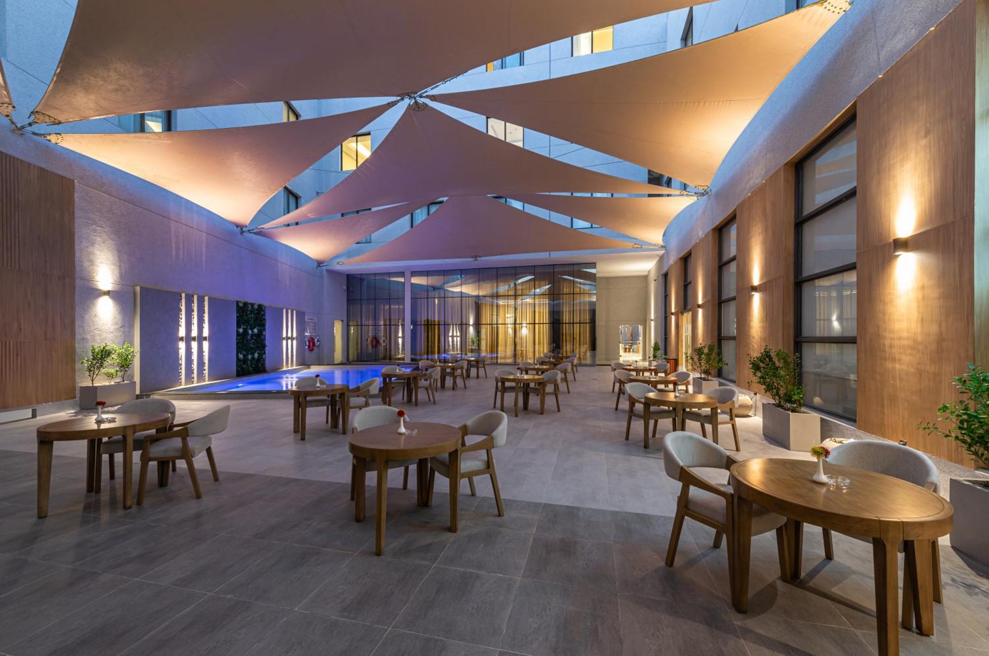 Voyage Hotel & Suites Эр-Рияд Экстерьер фото